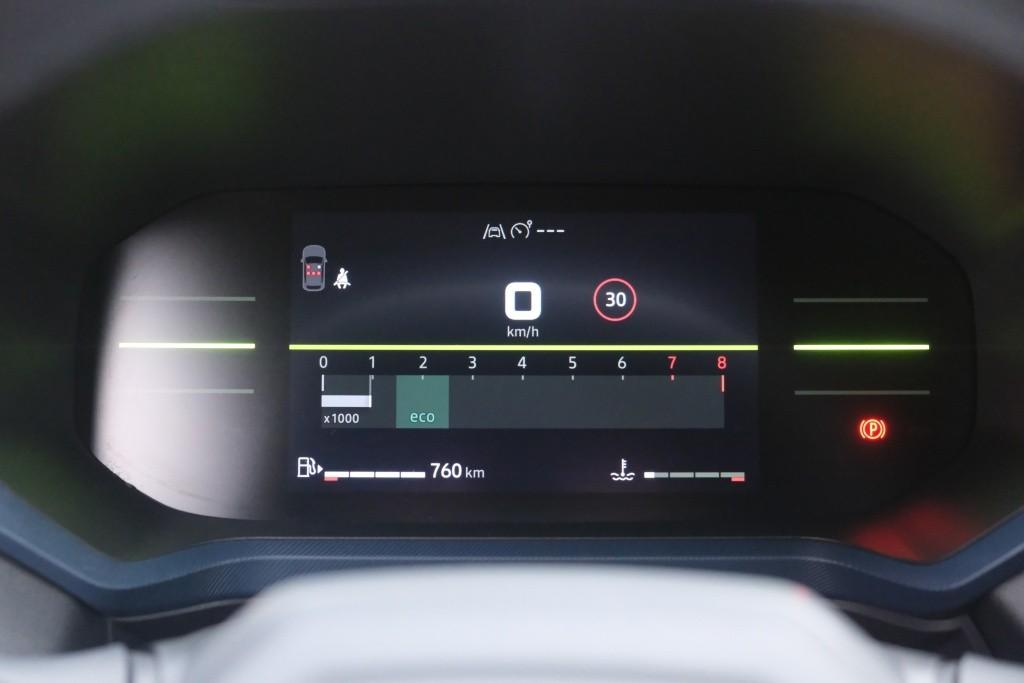 Dacia Duster 1.2 TCe 130pk mild hybrid Journey | App Connect | Climate | Cruise | Keyless | Camera | PDC afbeelding 11