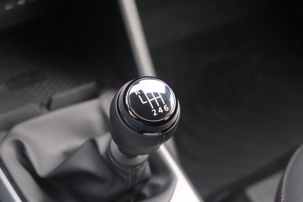 Dacia Duster 1.2 TCe 130pk mild hybrid Journey | App Connect | Climate | Cruise | Keyless | Camera | PDC afbeelding 23