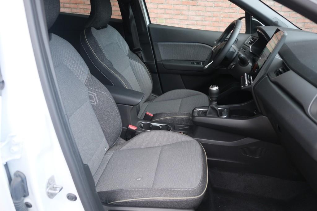 Renault Captur 1.0 TCe 90pk Techno | Navi | Climate | Cruise | Camera | Keyless | PDC afbeelding 4