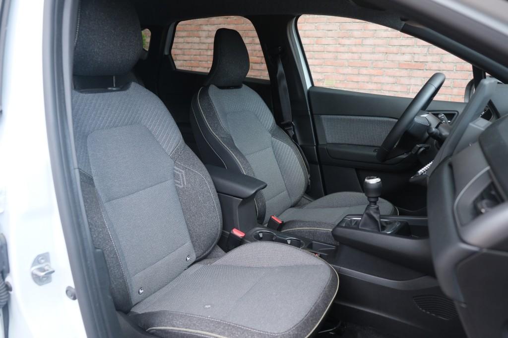 Renault Captur 1.0 TCe 90pk Techno | Navi | Climate | Cruise | Camera | Keyless | PDC afbeelding 6