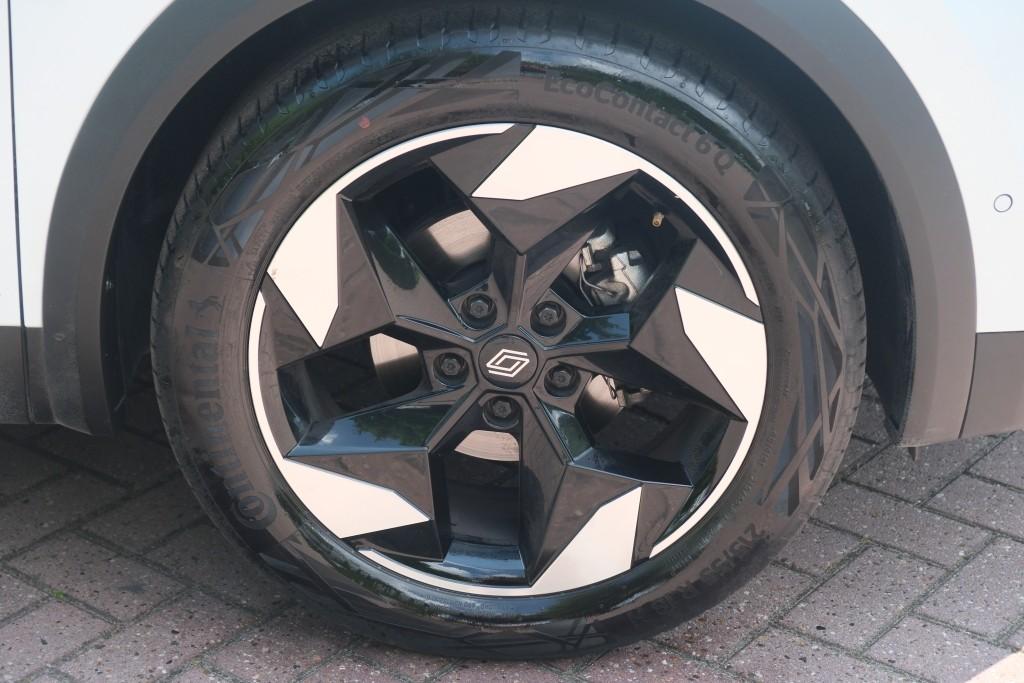 Renault Captur 1.0 TCe 90pk Techno | Navi | Climate | Cruise | Camera | Keyless | PDC afbeelding 27