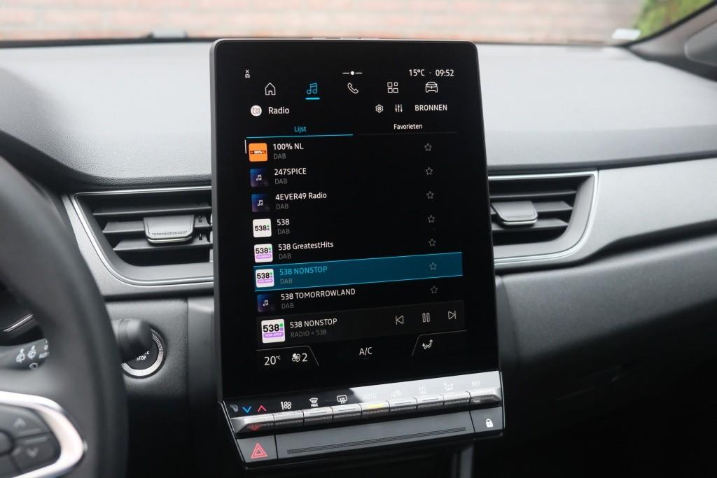 Renault Captur 1.0 TCe 90pk Techno | Navi | Climate | Cruise | Camera | Keyless | PDC afbeelding 17