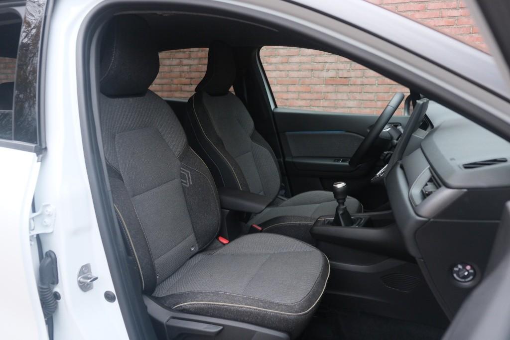 Renault Captur 1.0 TCe 90pk Techno | Navi | Climate | Cruise | Camera | Keyless | PDC afbeelding 6