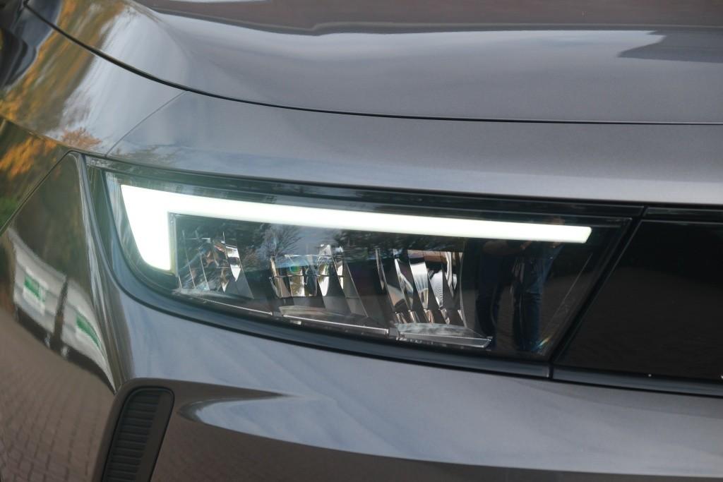 Opel Astra 1.2 Turbo 110pk Sports Tourer Level 2 | Navi | App Connect | Climate | Cruise | LED | PDC | Trekhaak afbeelding 2