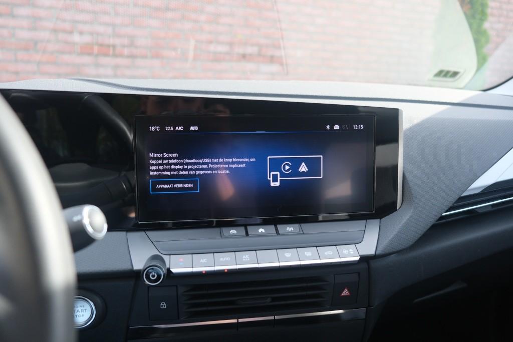 Opel Astra 1.2 Turbo 110pk Sports Tourer Level 2 | Navi | App Connect | Climate | Cruise | LED | PDC | Trekhaak afbeelding 17