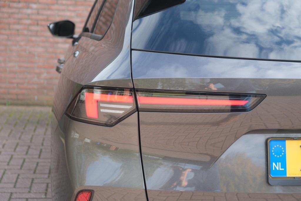 Opel Astra 1.2 Turbo 110pk Sports Tourer Level 2 | Navi | App Connect | Climate | Cruise | LED | PDC | Trekhaak afbeelding 29