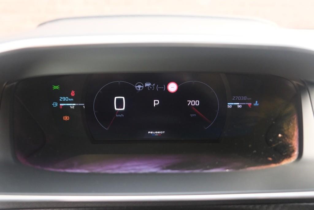 Peugeot 2008 1.2 PureTech 130pk EAT8 GT | Navi | App Connect | Adaptive Cruise | Keyless | Alcantara | Camera | PDC afbeelding 12