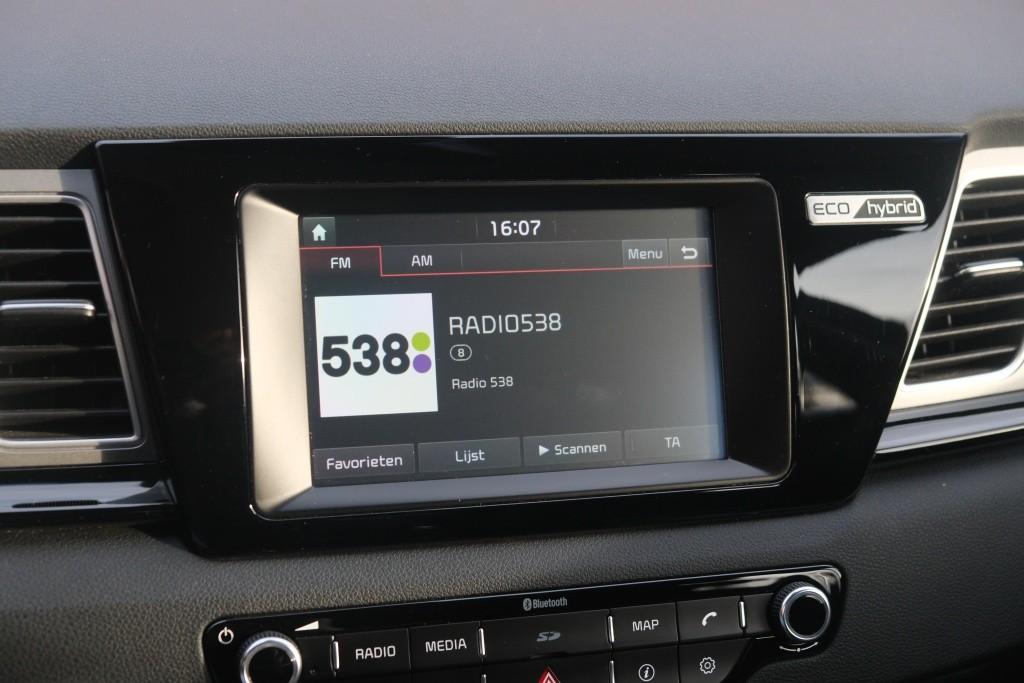 Kia Niro 1.6 GDi Hybrid 141pk DCT6 First Edition | Navi | App Connect | Climate | Crusie | Camera | Cruise | PDC | Trekhaak afbeelding 18