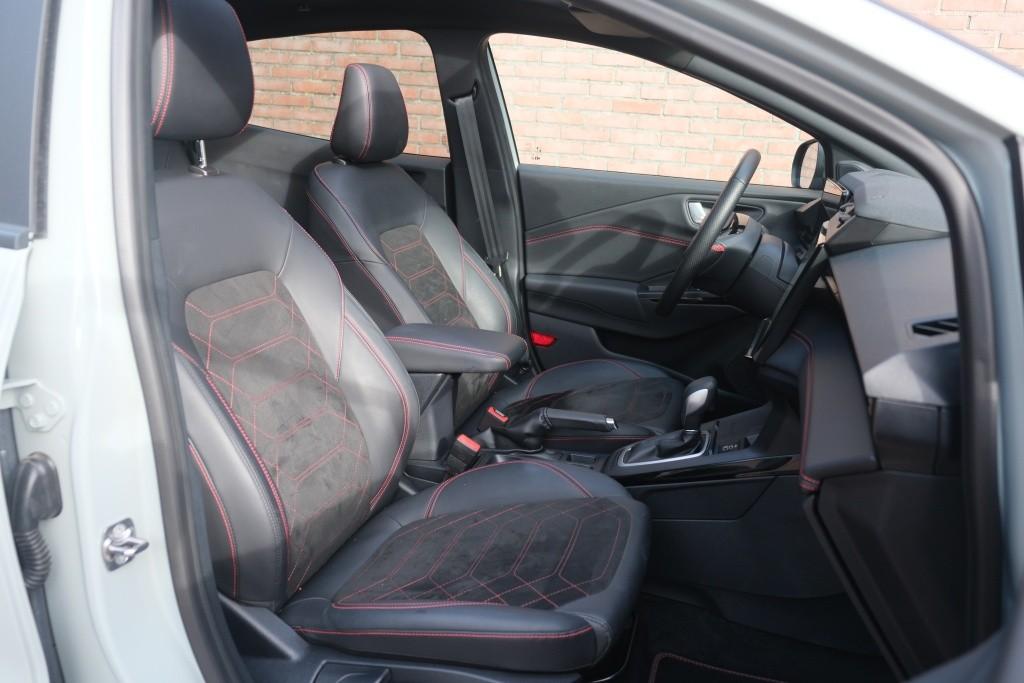 Ford Puma 1.0 EcoBoost Hybrid 155pk Aut. ST-Line X | Nieuw Model ! | Adaptive Cruise | 360° Camera | Panoramadak | Elektrische Achterklep | Trekhaak | Winter Pakket afbeelding 4