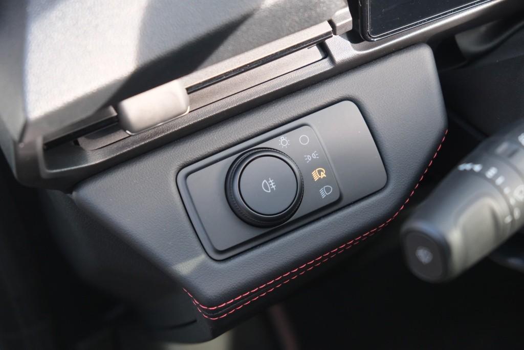 Ford Puma 1.0 EcoBoost Hybrid 155pk Aut. ST-Line X | Nieuw Model ! | Adaptive Cruise | 360° Camera | Panoramadak | Elektrische Achterklep | Trekhaak | Winter Pakket afbeelding 26