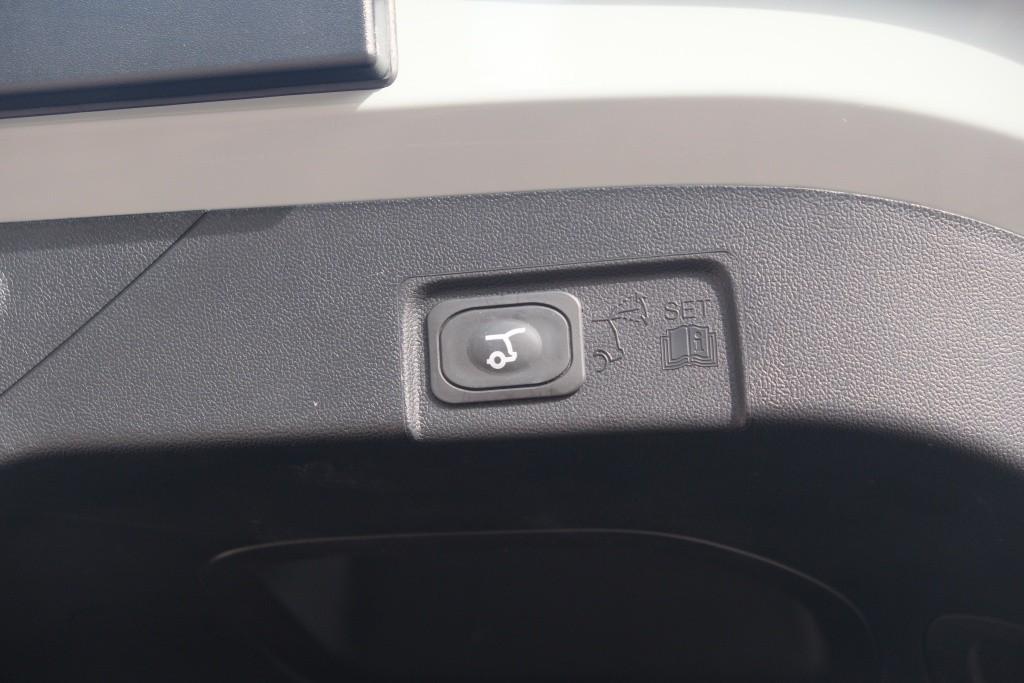 Ford Puma 1.0 EcoBoost Hybrid 155pk Aut. ST-Line X | Nieuw Model ! | Adaptive Cruise | 360° Camera | Panoramadak | Elektrische Achterklep | Trekhaak | Winter Pakket afbeelding 31