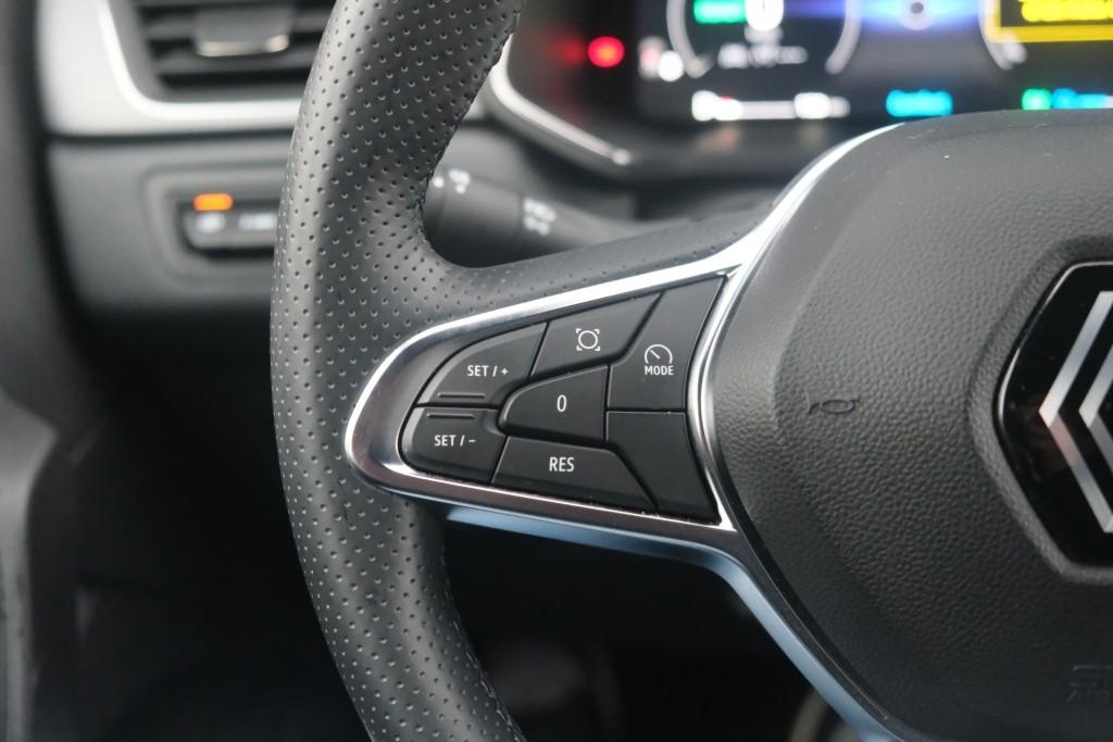 Renault Captur 1.6 E-Tech full hybrid 145pk EDC techno | Navi | App Connect | Climate | Camera | PDC | Winter Pakket afbeelding 9