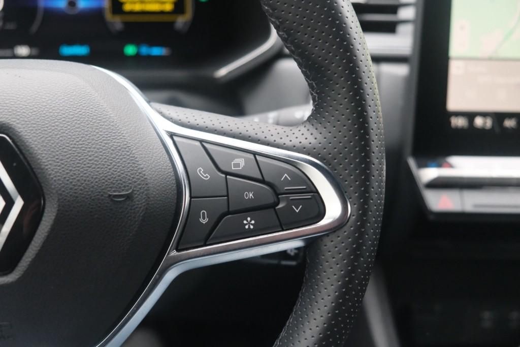 Renault Captur 1.6 E-Tech full hybrid 145pk EDC techno | Navi | App Connect | Climate | Camera | PDC | Winter Pakket afbeelding 10