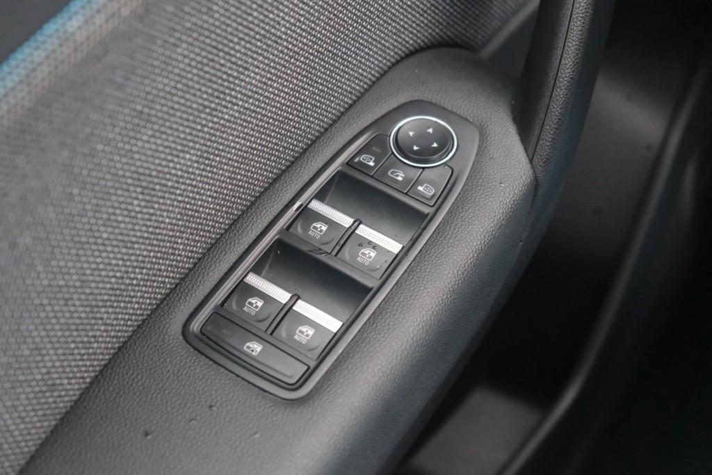 Renault Captur 1.6 E-Tech full hybrid 145pk EDC techno | Navi | App Connect | Climate | Camera | PDC | Winter Pakket afbeelding 26