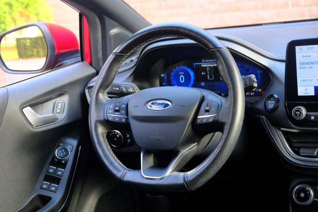 Ford Puma 1.0 EcoBoost Hybrid 155pk ST-Line X Vignale | Navi | App Connect | Climate | Adaptive Cruise | Panoramakdak | Keyless | B&O Audio | Camera | Winter Pakket afbeelding 15