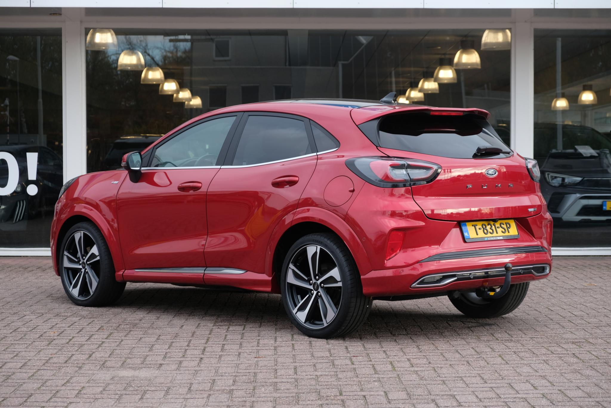 Ford Puma 1.0 EcoBoost Hybrid 155pk ST-Line X Vignale | Navi | App Connect | Climate | Adaptive Cruise | Panoramakdak | Keyless | B&O Audio | Camera | Winter Pakket afbeelding 39