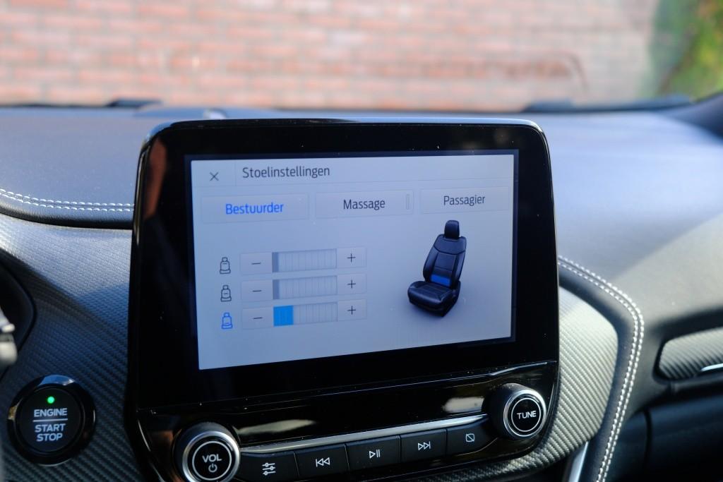 Ford Puma 1.0 EcoBoost Hybrid 155pk ST-Line X Vignale | Navi | App Connect | Climate | Adaptive Cruise | Panoramakdak | Keyless | B&O Audio | Camera | Winter Pakket afbeelding 23