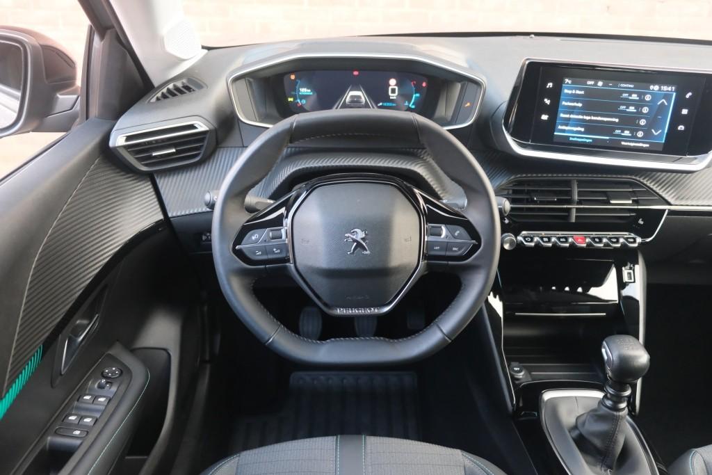 Peugeot 208 1.2 PureTech 100pk Allure Pack | App Connect | Climate | Adaptive Cruise | Keyless | Camera | PDC afbeelding 12