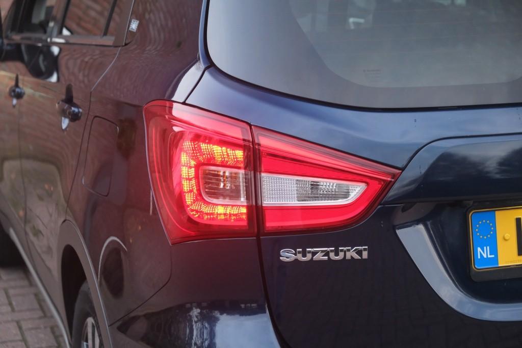 Suzuki S-Cross 1.4 Boosterjet 130pk CVT Style Smart Hybrid | Navi | Climate | Adaptive Cruise | Leder | Panoramadak | Stoelverwarming | Trekhaak afbeelding 30