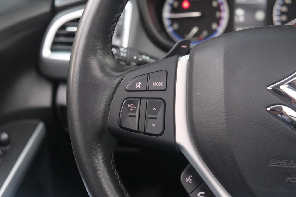 Suzuki S-Cross 1.4 Boosterjet 130pk CVT Style Smart Hybrid | Navi | Climate | Adaptive Cruise | Leder | Panoramadak | Stoelverwarming | Trekhaak afbeelding 9