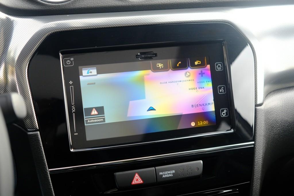 Suzuki Vitara 1.4 Boosterjet 130pk Style Smart Hybrid | Navi | App Connect | Climate | Adaptive Cruise | Panoramadak | Camera | Keyless | Blind Spot afbeelding 20