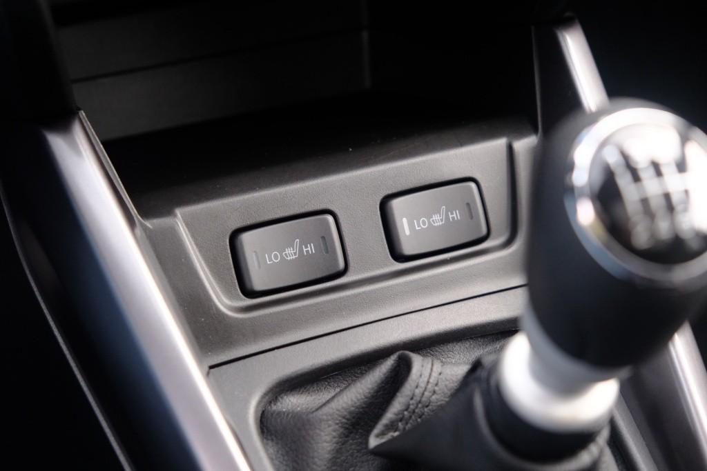 Suzuki Vitara 1.4 Boosterjet 130pk Style Smart Hybrid | Navi | App Connect | Climate | Adaptive Cruise | Panoramadak | Camera | Keyless | Blind Spot afbeelding 25