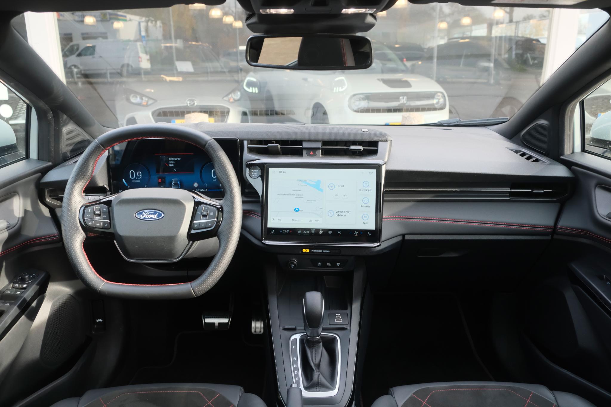 Ford Puma 1.0 EcoBoost Hybrid 155pk Aut. ST-Line X | Nieuw Model ! | Adaptive Cruise | 360° Camera | Panoramadak | Elektrische Achterklep | Trekhaak | Winter Pakket afbeelding 2