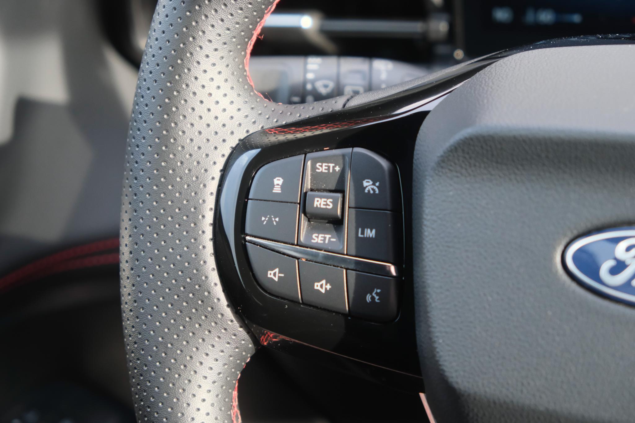 Ford Puma 1.0 EcoBoost Hybrid 155pk Aut. ST-Line X | Nieuw Model ! | Adaptive Cruise | 360° Camera | Panoramadak | Elektrische Achterklep | Trekhaak | Winter Pakket afbeelding 17