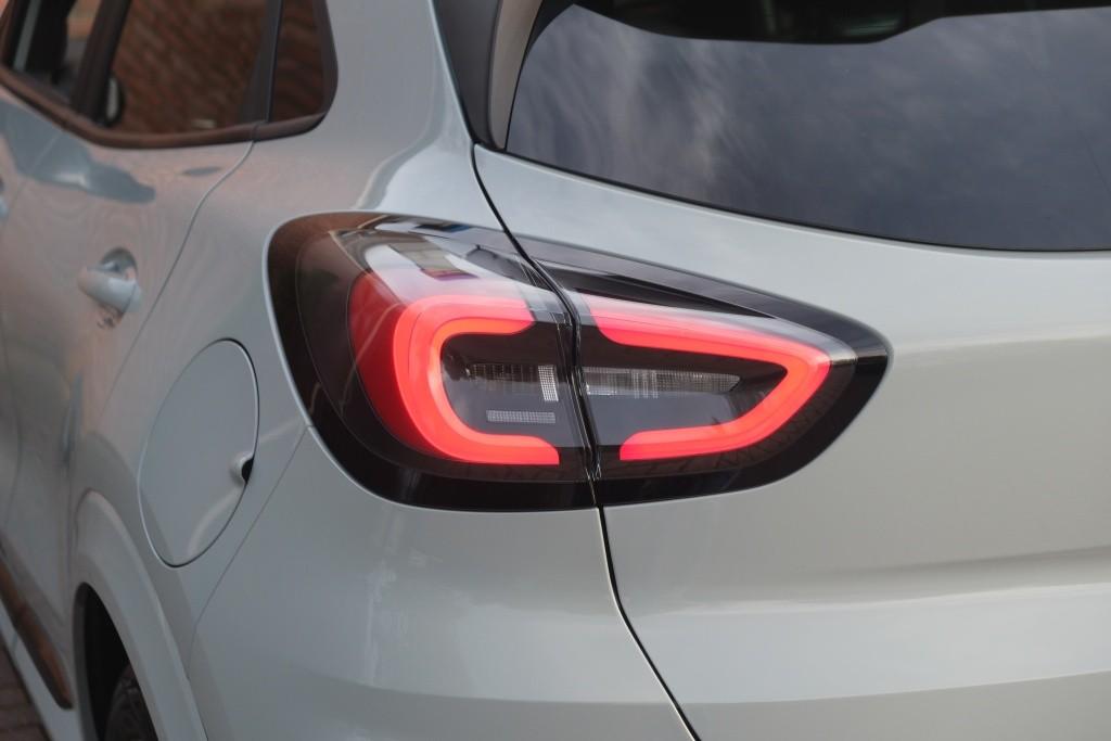 Ford Puma 1.0 EcoBoost Hybrid 155pk Aut. ST-Line X | Nieuw Model ! | Adaptive Cruise | 360° Camera | Panoramadak | Elektrische Achterklep | Trekhaak | Winter Pakket afbeelding 29