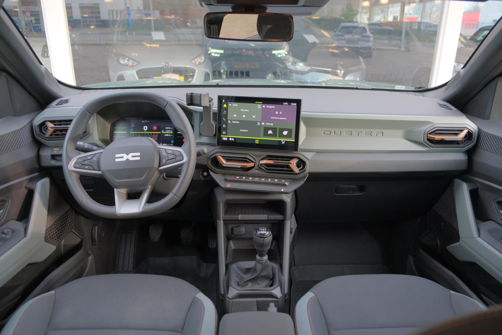 Dacia Duster 1.2 TCe 130pk mild hybrid Extreme | App Connect | Climate | Cruise | Keyless | Camera | PDC afbeelding 2