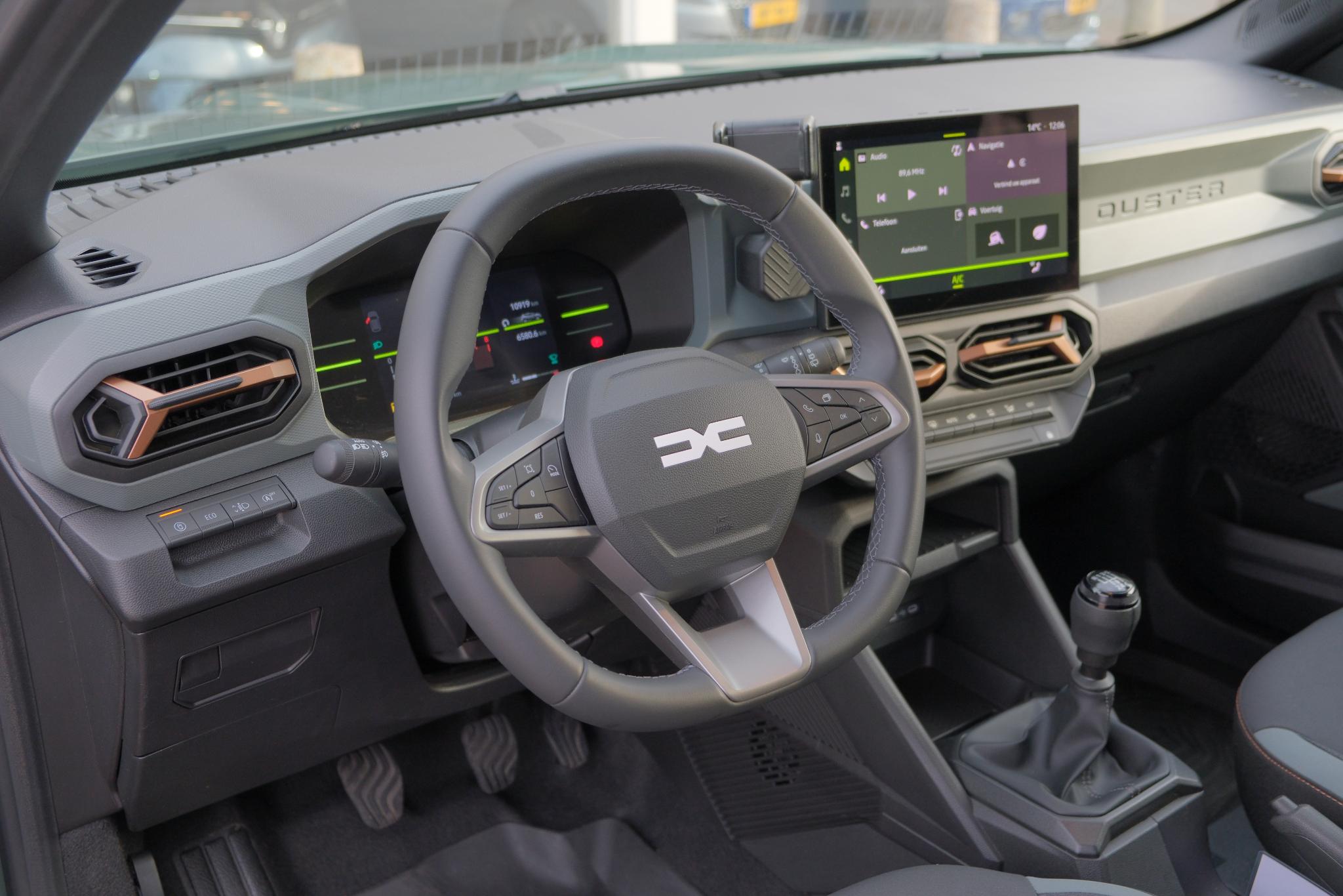 Dacia Duster 1.2 TCe 130pk mild hybrid Extreme | App Connect | Climate | Cruise | Keyless | Camera | PDC afbeelding 17