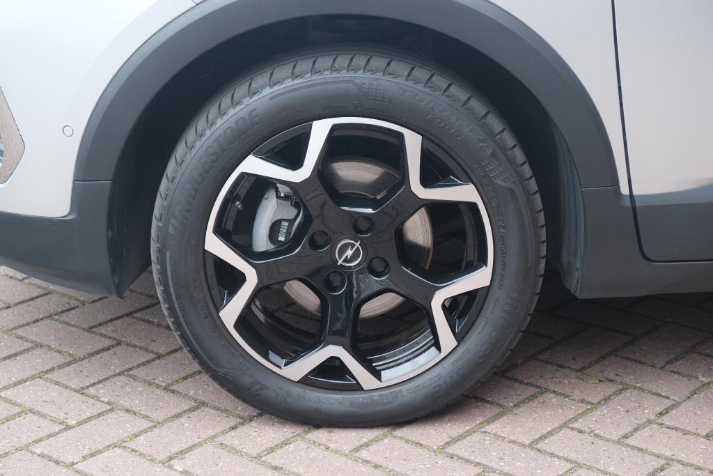 Opel Crossland 1.2 Turbo 110pk Ultimate | Navi | App Connect | Climate | Camera | Keyless | Blind Spot | PDC afbeelding 27