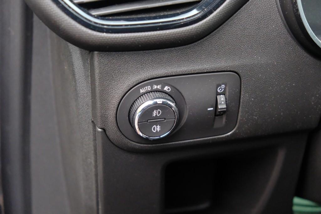 Opel Crossland 1.2 Turbo 110pk Ultimate | Navi | App Connect | Climate | Camera | Keyless | Blind Spot | PDC afbeelding 25