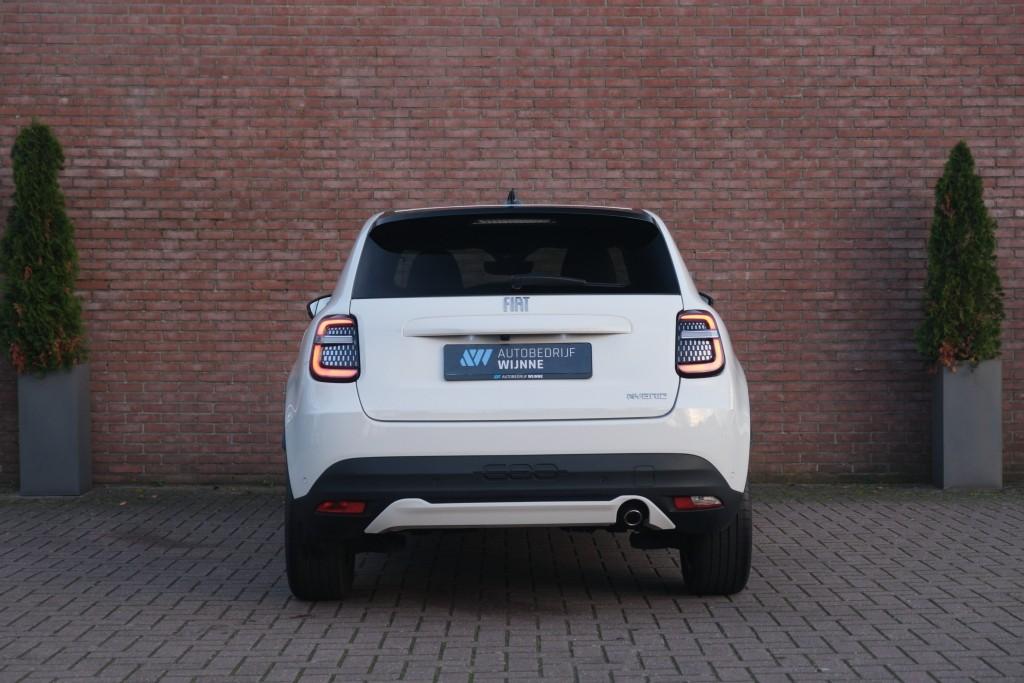Fiat 600 1.2 Hybrid 110pk DCT6 La Prima | Navi | App Connect | Adaptive Cruise | Climate | Keyless | Camera | Leder | Elektrische Achterklep afbeelding 30