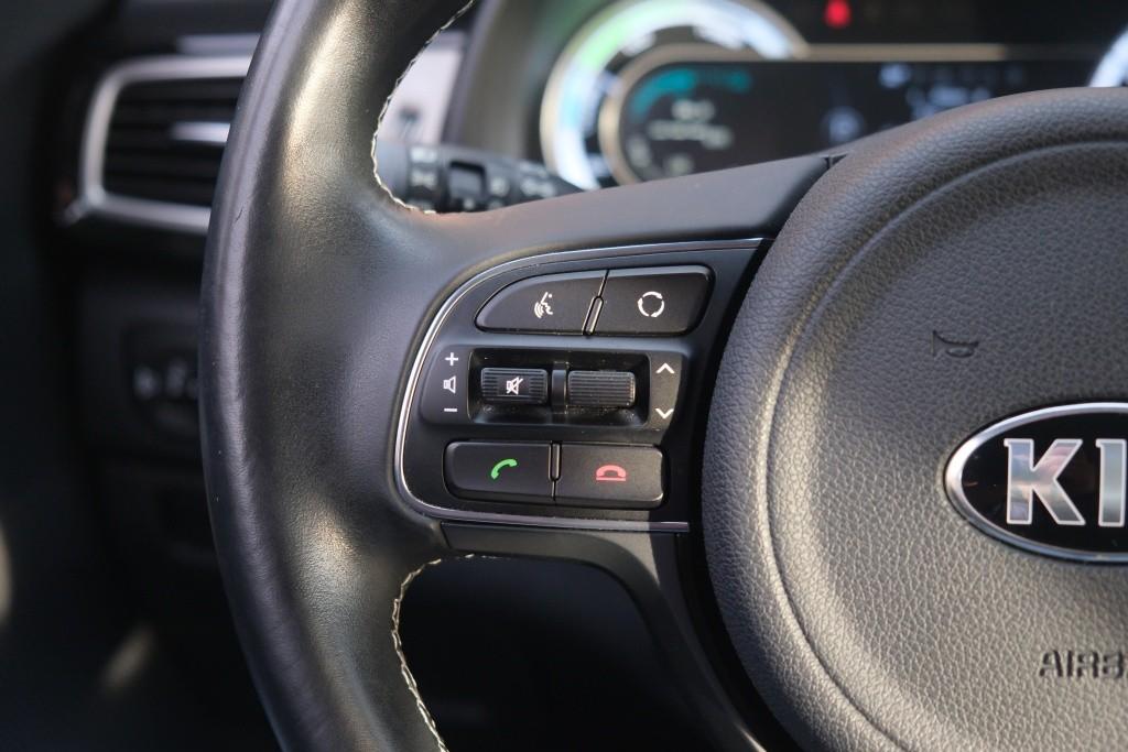 Kia Niro 1.6 GDi Hybrid 141pk DCT6 First Edition | Navi | App Connect | Climate | Crusie | Camera | Cruise | PDC | Trekhaak afbeelding 8