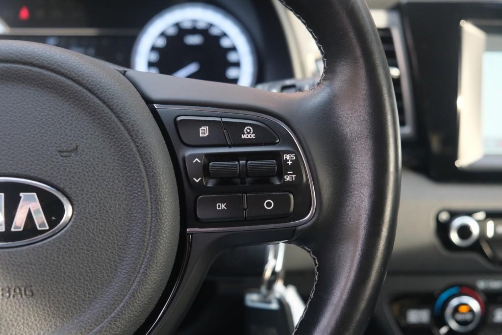 Kia Niro 1.6 GDi Hybrid 141pk DCT6 First Edition | Navi | App Connect | Climate | Crusie | Camera | Cruise | PDC | Trekhaak afbeelding 9