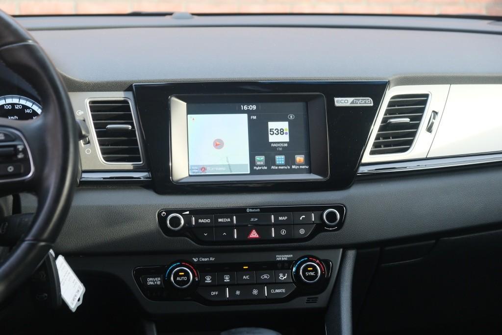Kia Niro 1.6 GDi Hybrid 141pk DCT6 First Edition | Navi | App Connect | Climate | Crusie | Camera | Cruise | PDC | Trekhaak afbeelding 13