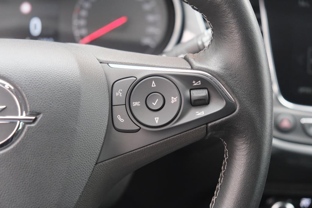 Opel Crossland 1.2 Turbo 110pk Ultimate | Navi | App Connect | Climate | Camera | Keyless | Blind Spot | PDC afbeelding 9