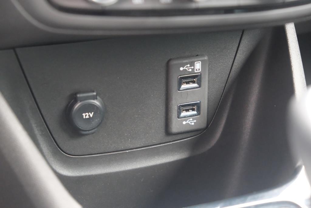 Opel Crossland 1.2 Turbo 110pk Ultimate | Navi | App Connect | Climate | Camera | Keyless | Blind Spot | PDC afbeelding 18