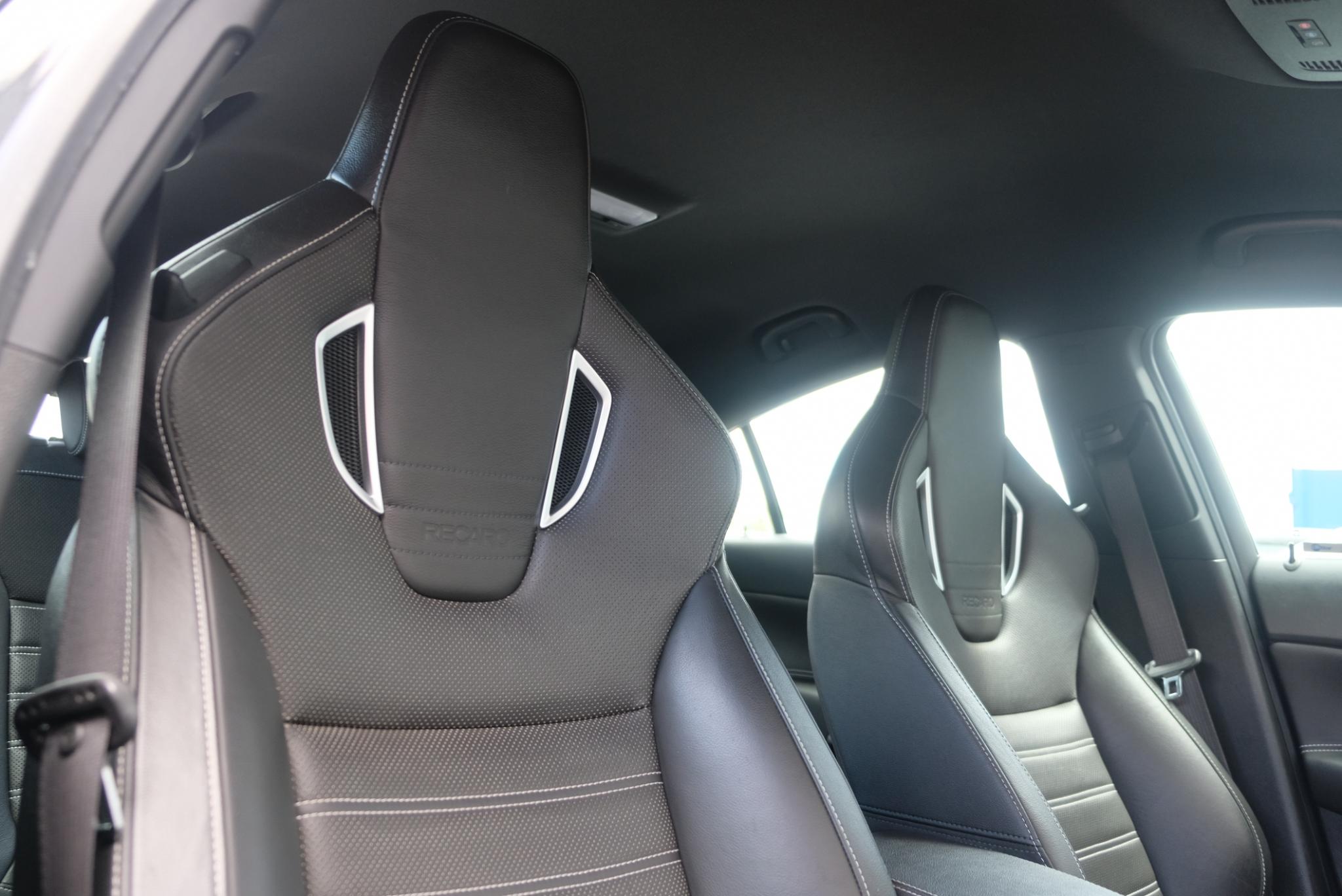 Opel Insignia 2.8 T 325pk 4x4 Aut. OPC | Navi | Climate | Leder | 20" velgen |  Bose | 2e eigenaar afbeelding 18