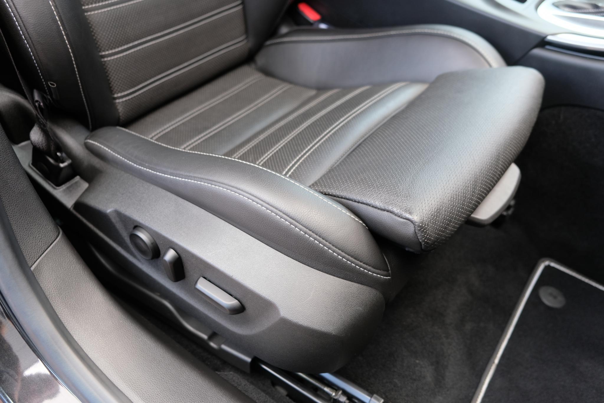 Opel Insignia 2.8 T 325pk 4x4 Aut. OPC | Navi | Climate | Leder | 20" velgen |  Bose | 2e eigenaar afbeelding 25