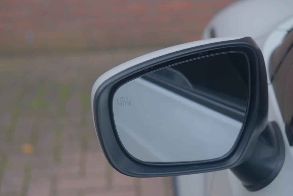 Suzuki Ignis 1.2 83pk Smart Hybrid Select | App Connect | Airco | Camera | Stoelverwarming | 16" velgen afbeelding 25