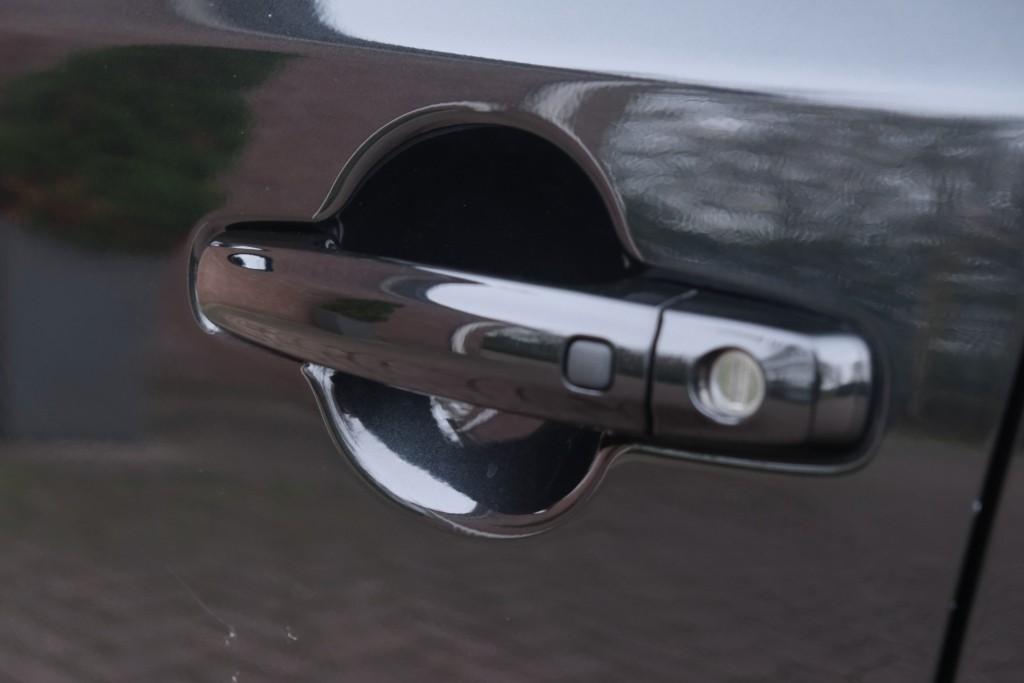 Suzuki Vitara 1.4 Boosterjet 130pk Style Smart Hybrid | Navi | App Connect | Climate | Adaptive Cruise | Panoramadak | Camera | Keyless | Blind Spot afbeelding 32