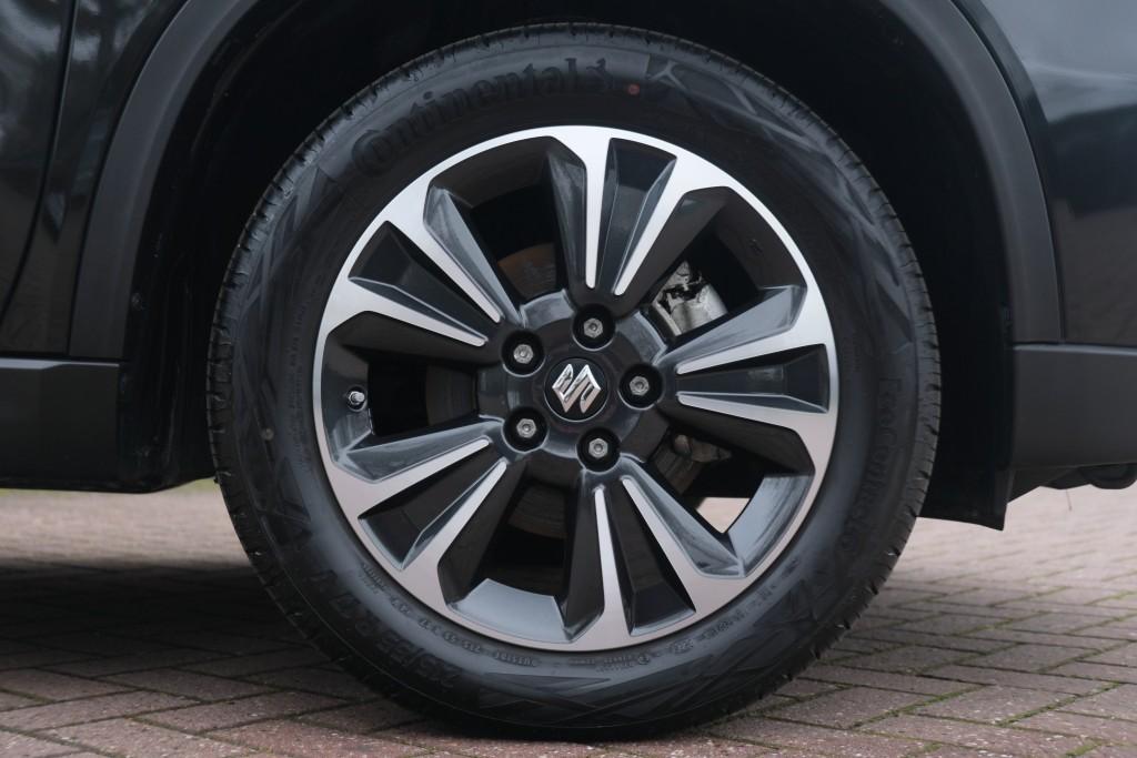 Suzuki Vitara 1.4 Boosterjet 130pk Style Smart Hybrid | Navi | App Connect | Climate | Adaptive Cruise | Panoramadak | Camera | Keyless | Blind Spot afbeelding 33