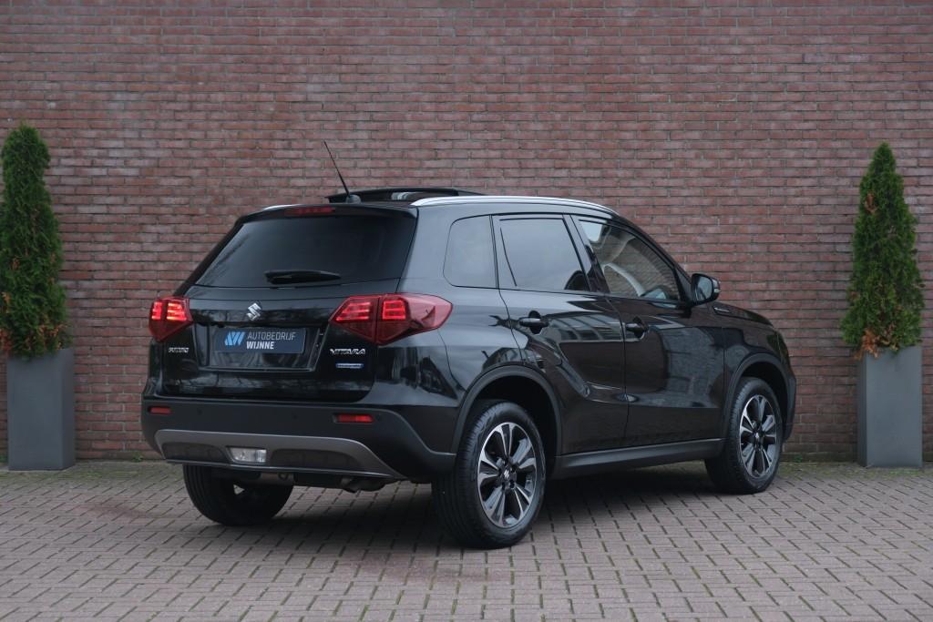 Suzuki Vitara 1.4 Boosterjet 130pk Style Smart Hybrid | Navi | App Connect | Climate | Adaptive Cruise | Panoramadak | Camera | Keyless | Blind Spot afbeelding 35