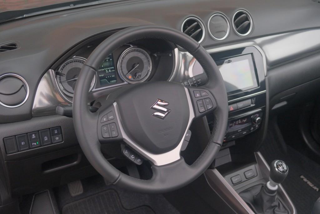 Suzuki Vitara 1.4 Boosterjet 130pk Style Smart Hybrid | Navi | App Connect | Climate | Adaptive Cruise | Panoramadak | Camera | Keyless | Blind Spot afbeelding 8