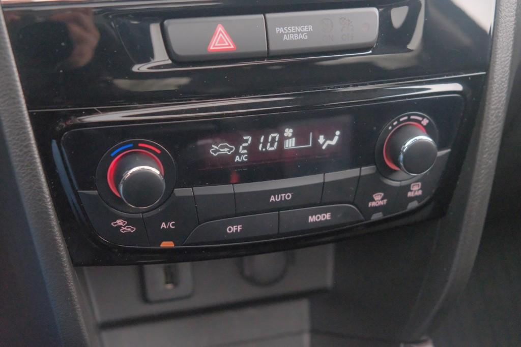 Suzuki Vitara 1.4 Boosterjet 130pk Style Smart Hybrid | Navi | App Connect | Climate | Adaptive Cruise | Panoramadak | Camera | Keyless | Blind Spot afbeelding 23