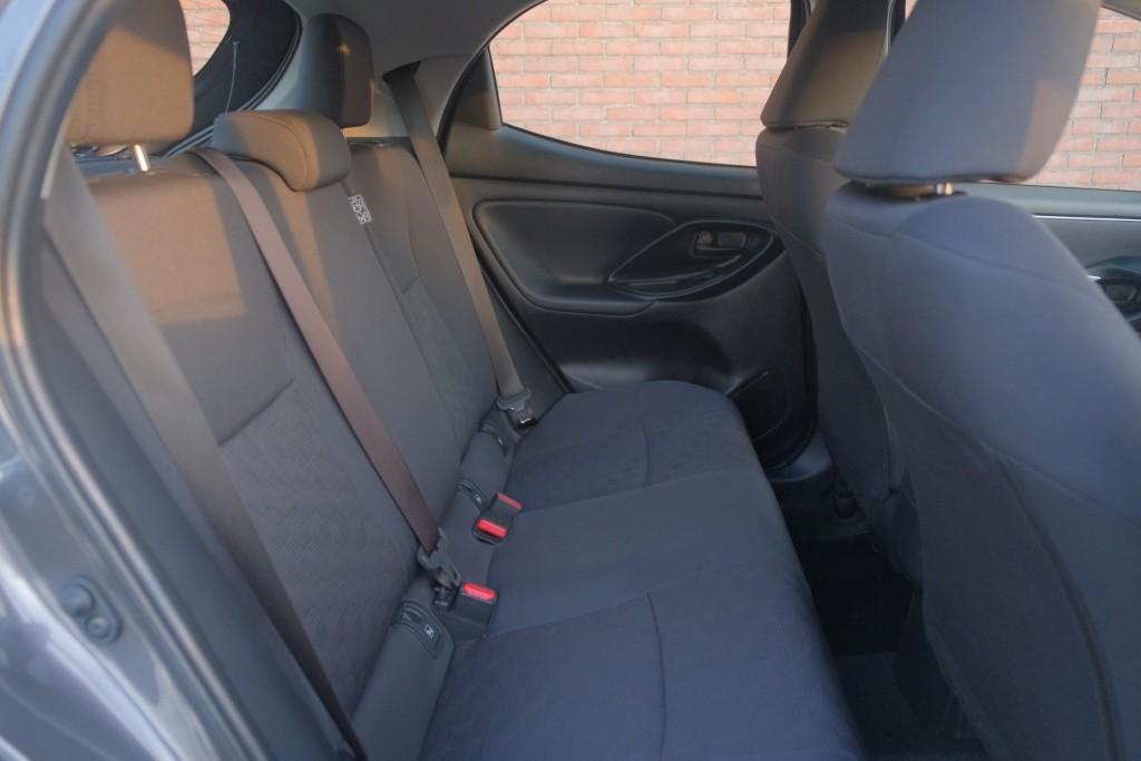 Mazda 2 Hybrid 1.5 116pk CVT Centre-line | App Connect | Climate | Adaptive Cruise | Camera | Stoelverwarming afbeelding 3