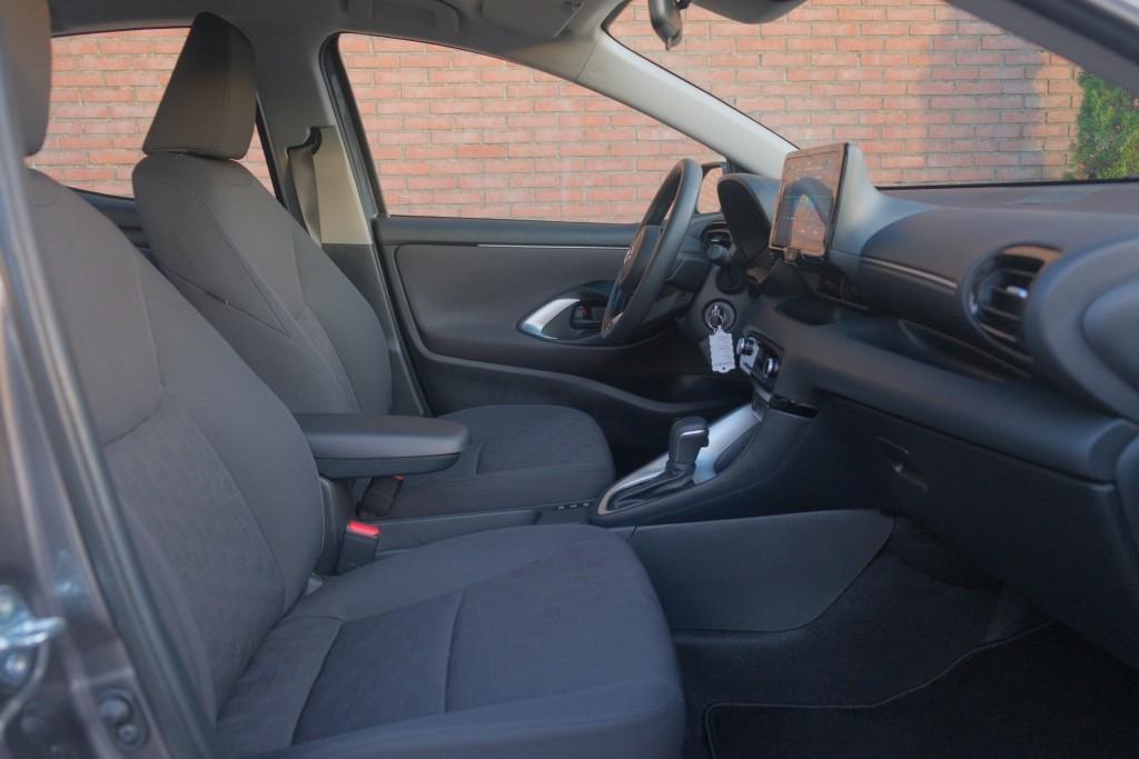 Mazda 2 Hybrid 1.5 116pk CVT Centre-line | App Connect | Climate | Adaptive Cruise | Camera | Stoelverwarming afbeelding 4