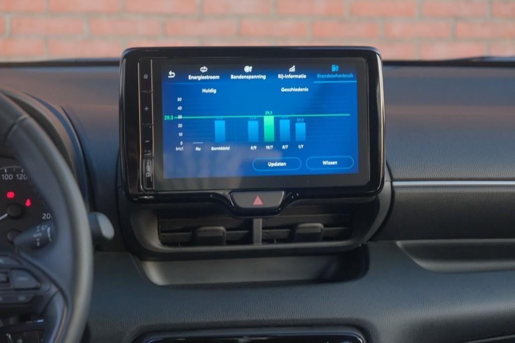 Mazda 2 Hybrid 1.5 116pk CVT Centre-line | App Connect | Climate | Adaptive Cruise | Camera | Stoelverwarming afbeelding 15